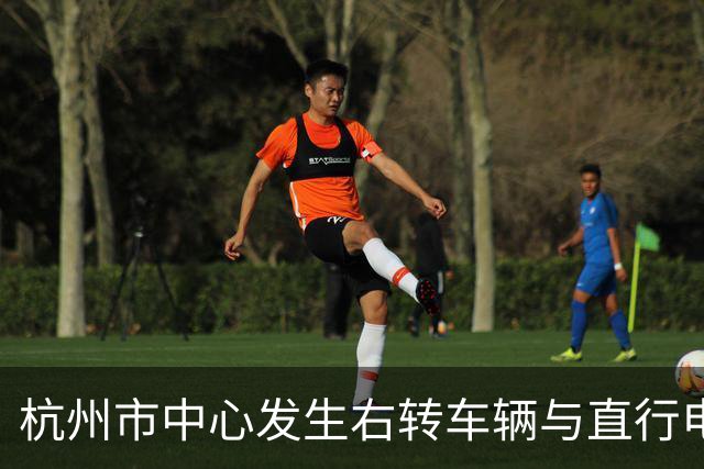 杭州市中心发生右转车辆与直行电动车碰撞，60岁男子受伤昏迷